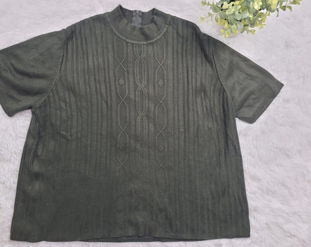 [380] Koret Women's Green Knit Shirt